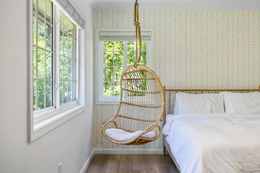 Rattan hanging swing detail